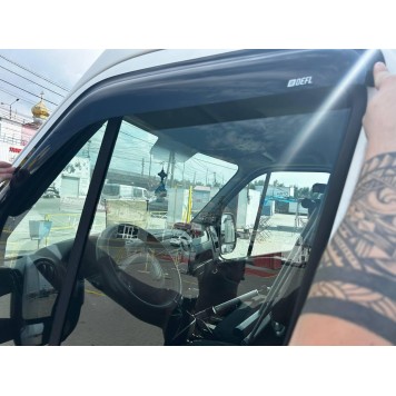 Дефлекторы окон Renault Master 2010 + накладные (DEFL) Q2-1